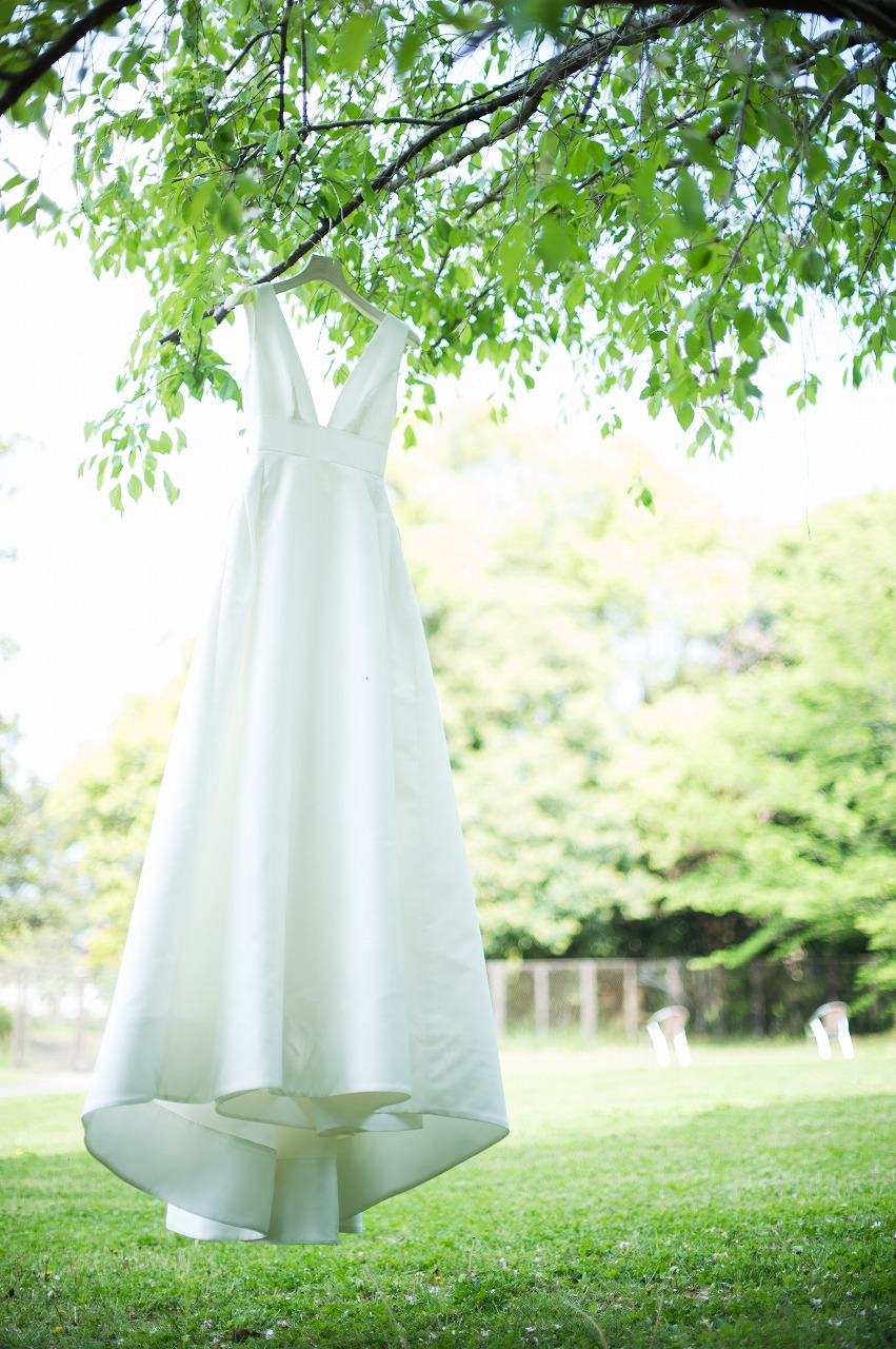結婚式_ガーデン_ドレス