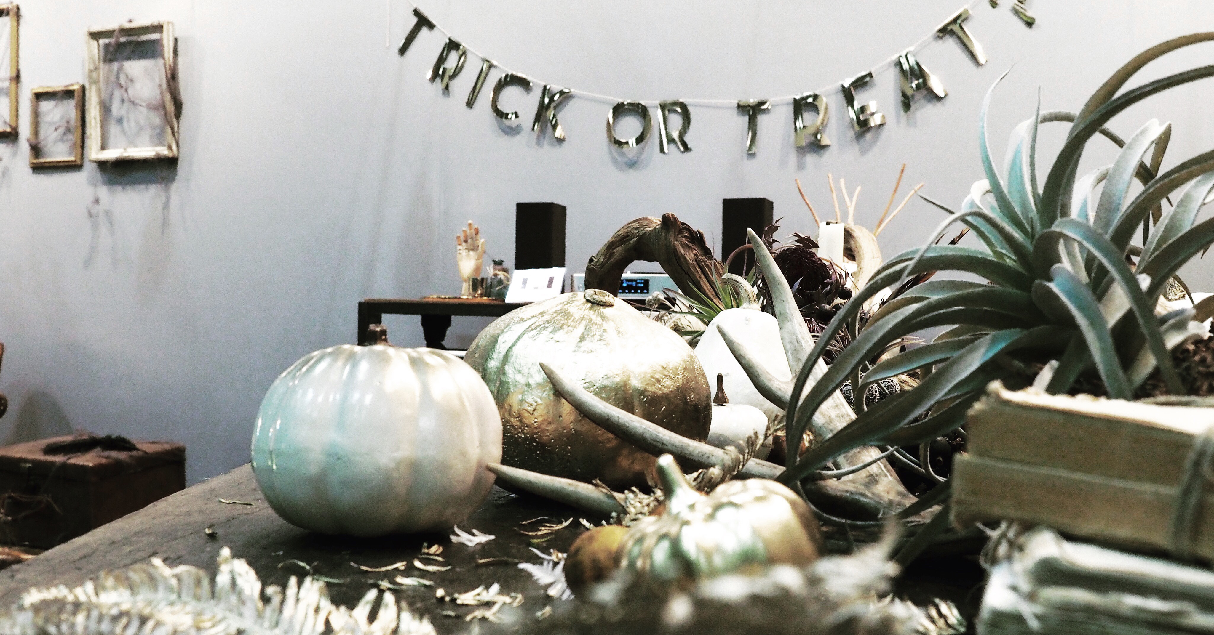 RUSTIC HALLOWEEN