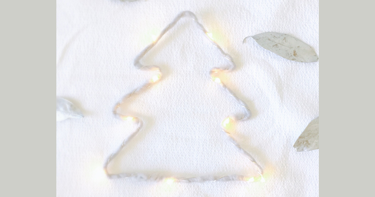 手作りクリスマス|ふわふわ毛糸で簡単!ウールレター風クリスマスツリー