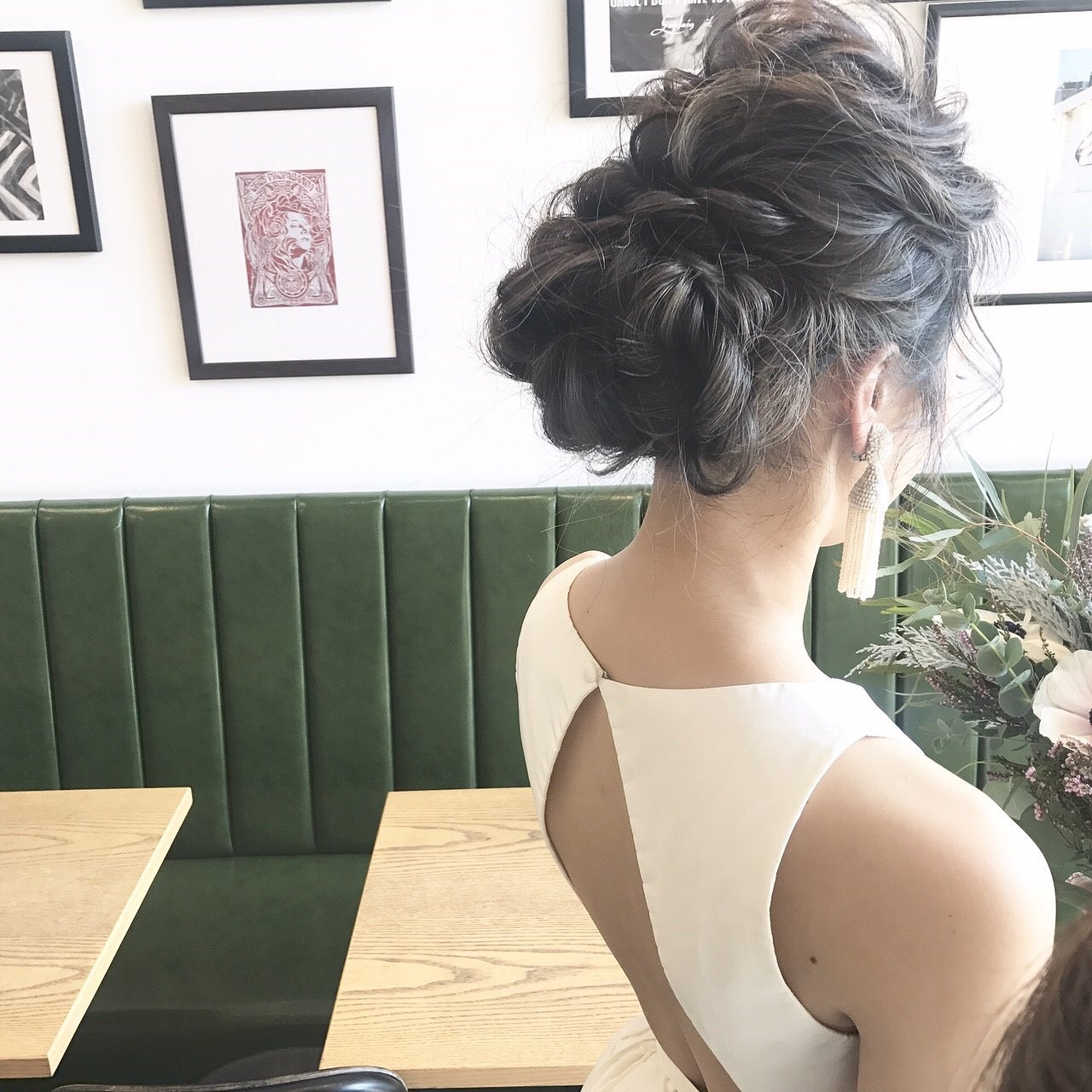 自分に似合うヘアスタイルは タイプ別リアル花嫁のトレンド髪型講座