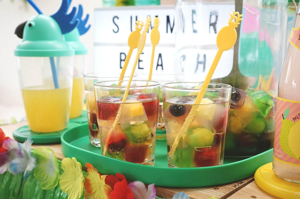 今夏トレンドを取り入れたトロピカルパーティーを楽しもう Arch Days