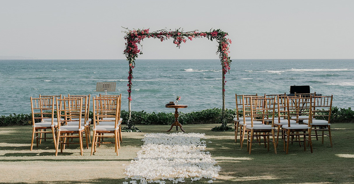 VINTAGE ISLAND WEDDING