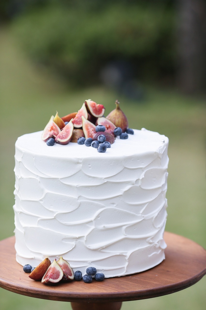 おしゃれな結婚式でよく見る １段ウェディングケーキ が可愛い Arch Days