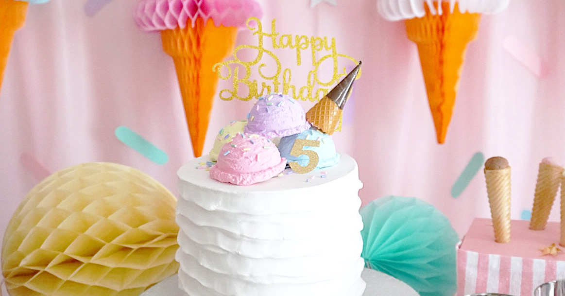 BIRTHDAY ICE CREAM STORE