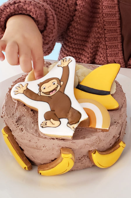 Party With Curious George Arch Days