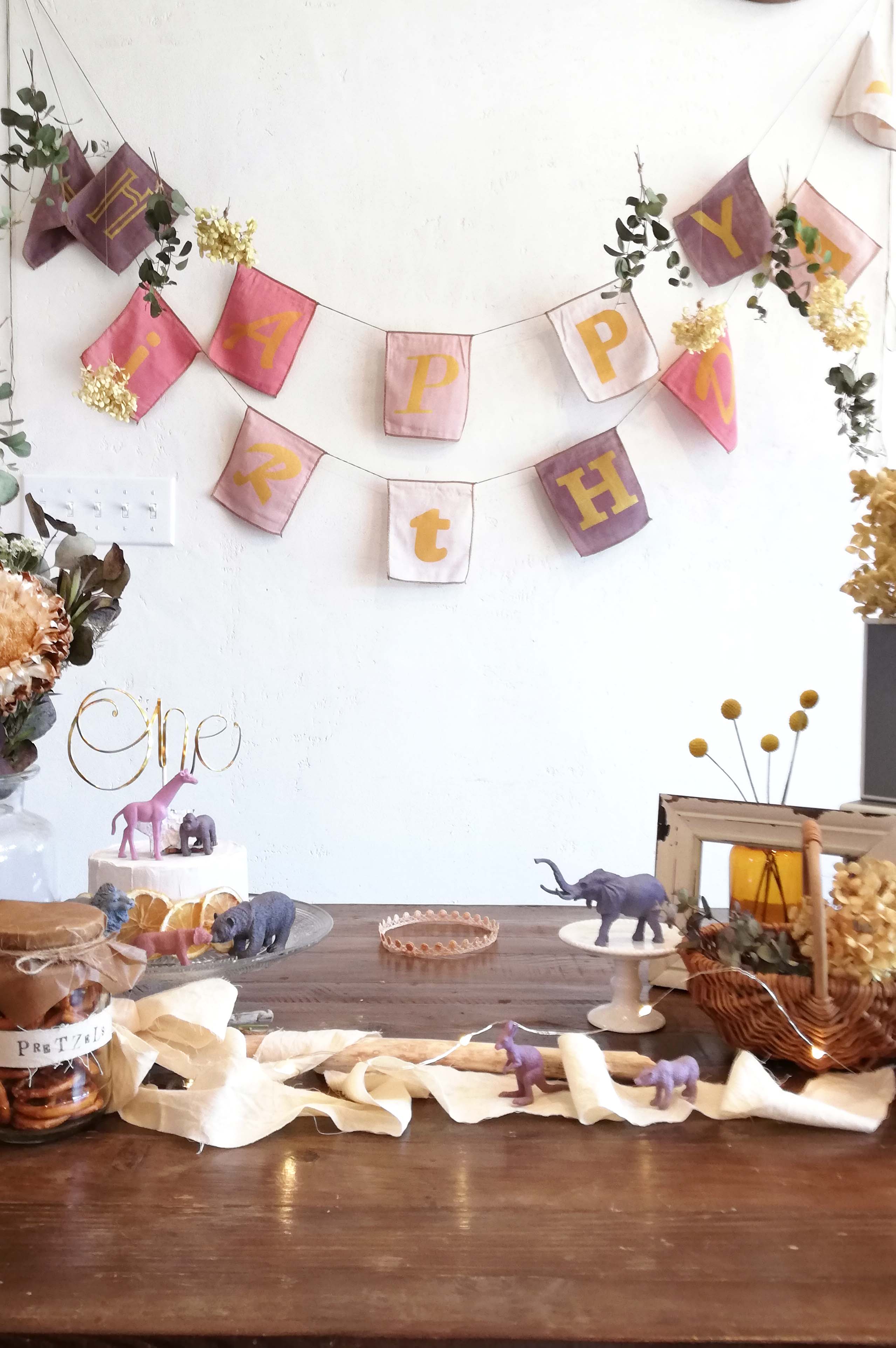 おうちを楽しく飾り付け 手作りできるお誕生日パーティーアイテム Arch Days