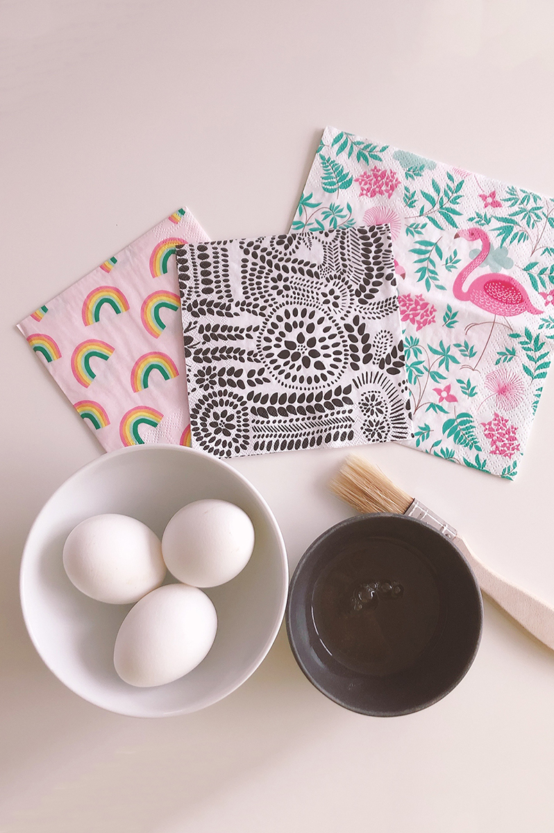 おうちで楽しむ手作りイースター！紙ナプキンと卵で簡単イースターエッグの作り方 | ARCH DAYS