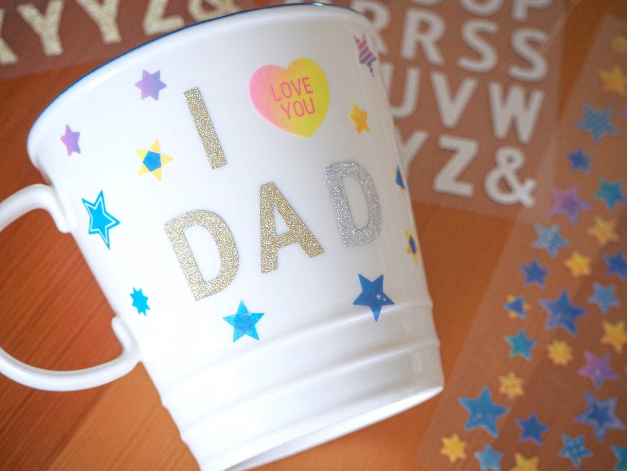 父の日プレゼント 今からでも間に合う 子どもと手作りマグカップを贈ろう Arch Days