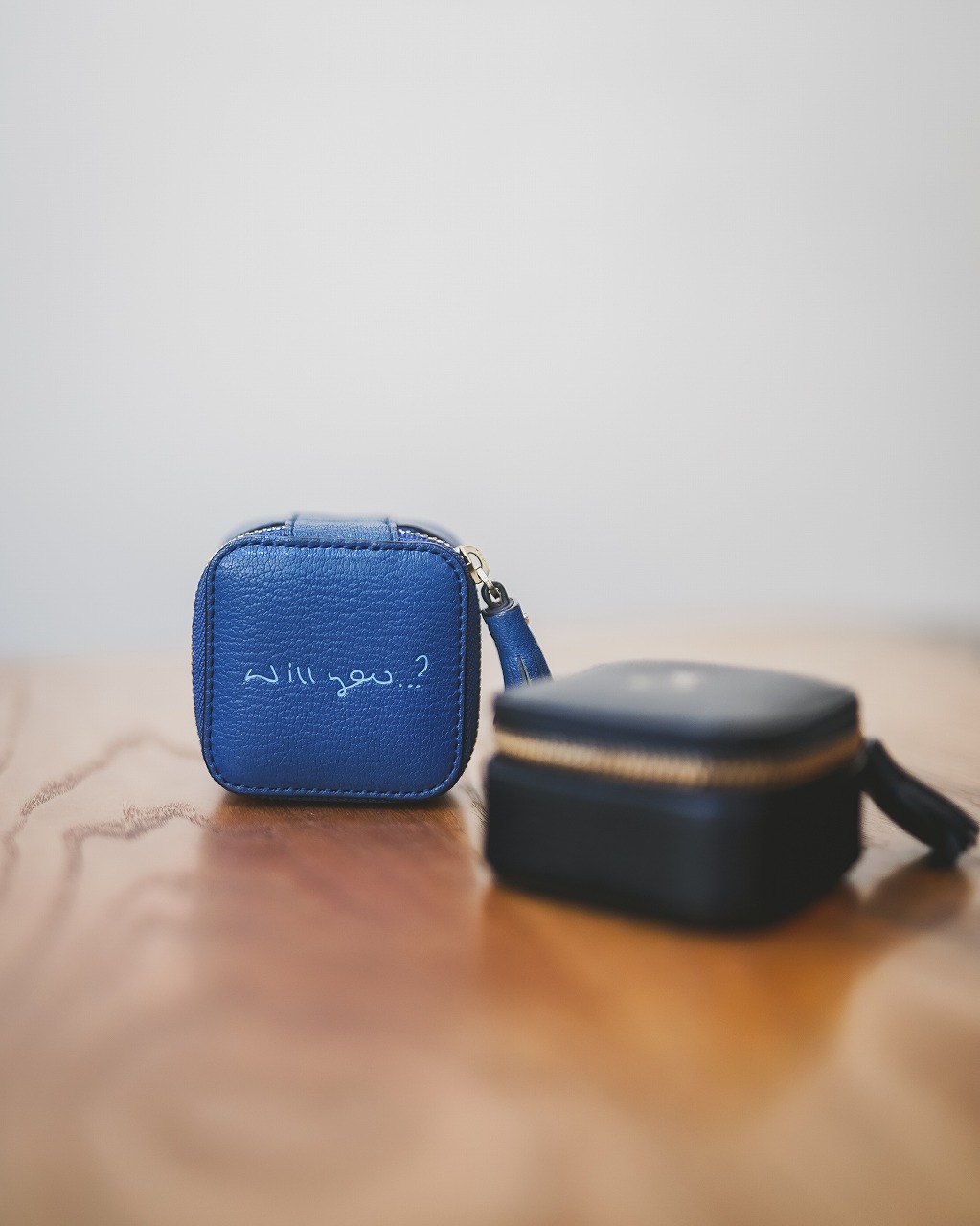 プレゼント企画 手書きのメッセージを刻印 アニヤ ハインドマーチのパーソナライズを贈ろう Arch Days