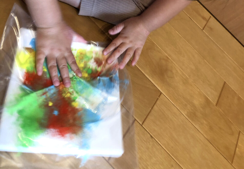 赤ちゃんでもできる！汚れないお絵描き「フィンガーペイント」でこどもの日をお祝い ページ 5 / 20 ARCH DAYS