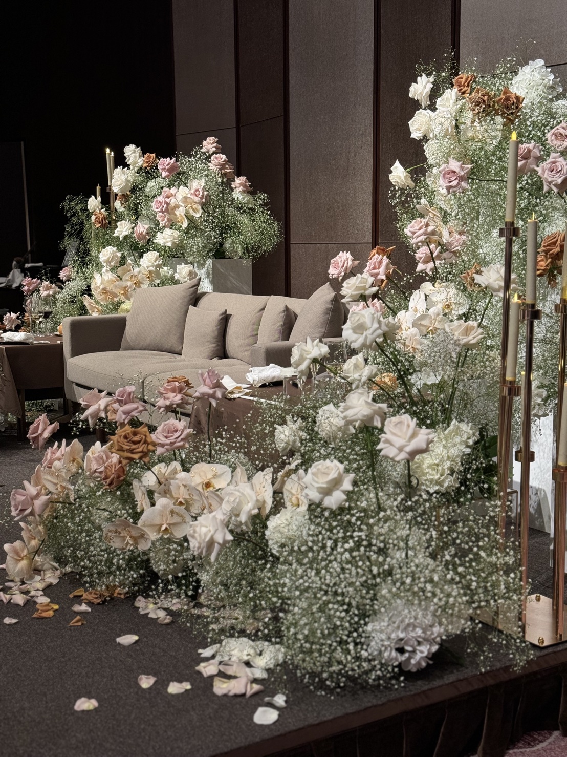 2025春婚は「スイートピー」「かすみ草」がトレンド！フラワー