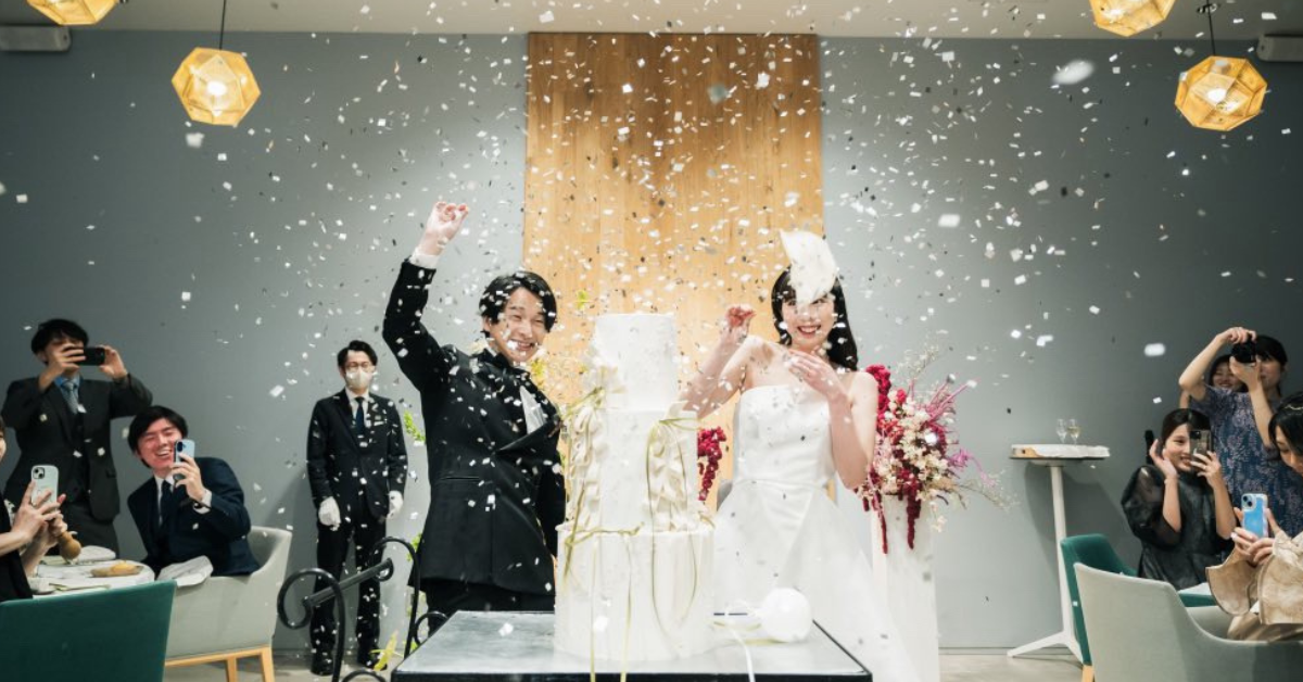 結婚式にひと癖プラスしたい！個性派花嫁の“私たちらしい演出”Vol.4｜バルーンバースト,へんてこケーキetc…